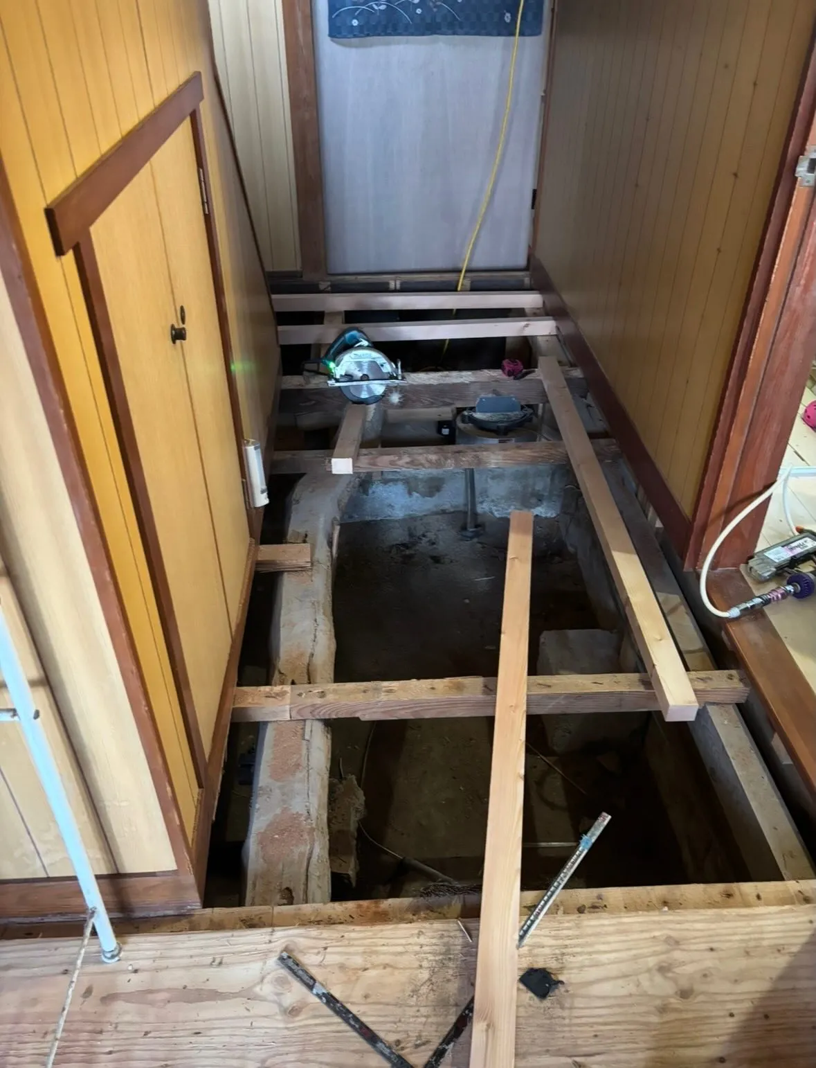 松江市の床修繕、壁修繕、リフォームについて✨